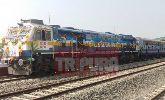 Udaipur-Garji Rail Service’s inauguration : Indeed much more than New Year's gift for Locals Udaipur-Garji Rail Service’s inauguration : Indeed much more than New Year's gift for Locals